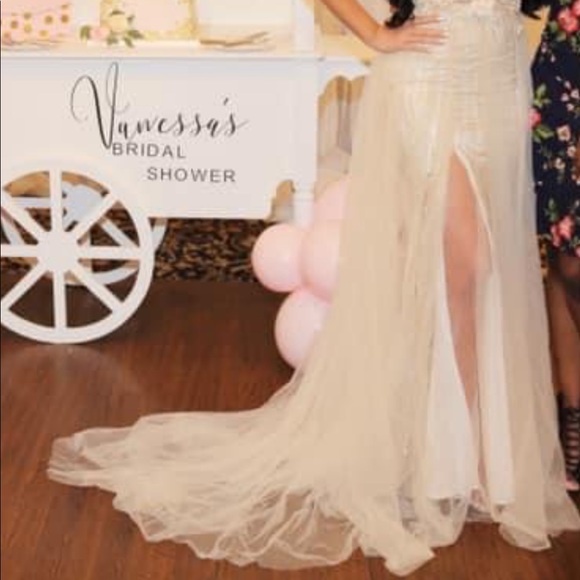 Portia and Scarlett Berta Gown - Picture 10 of 10